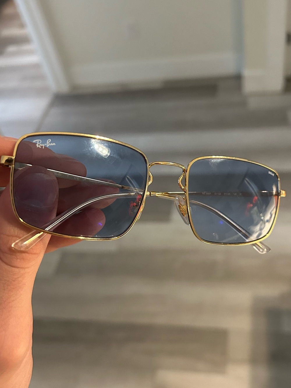 Ray-Ban RB3669F Square Evolve sunglasses Blue Lenses